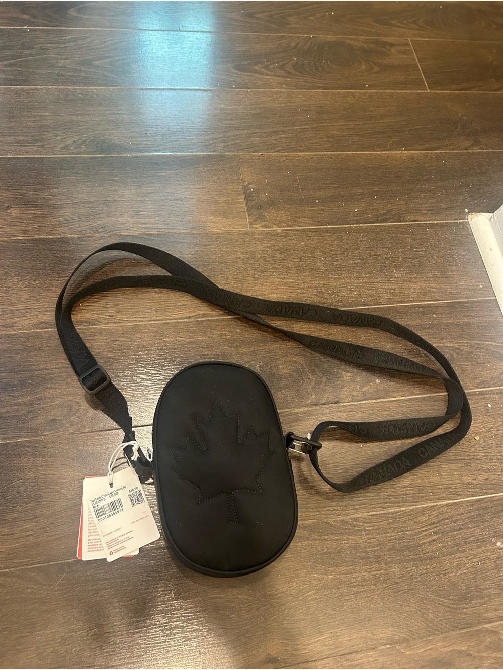 lululemon athletica Black Crossbody Belt Bag with Maple Motif